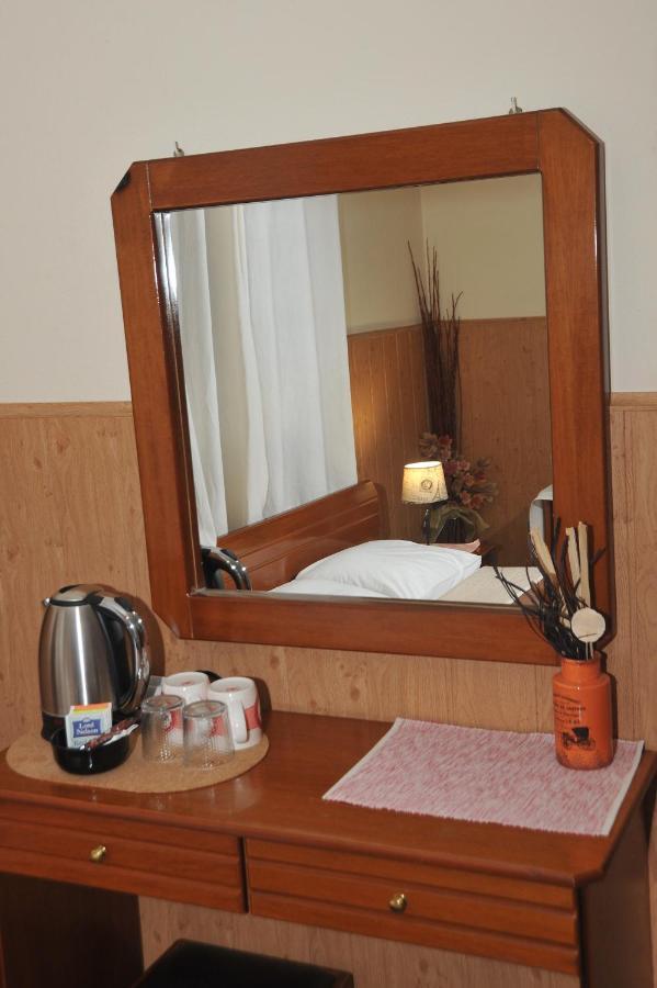 Guesthouse Bloutsos Rooms كاستراكيون المظهر الخارجي الصورة