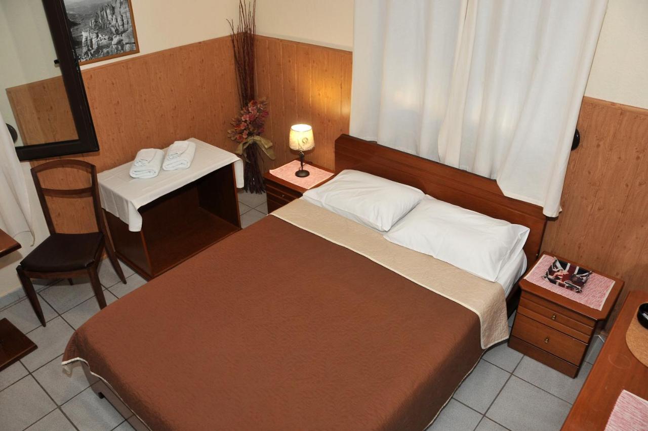 Guesthouse Bloutsos Rooms كاستراكيون المظهر الخارجي الصورة