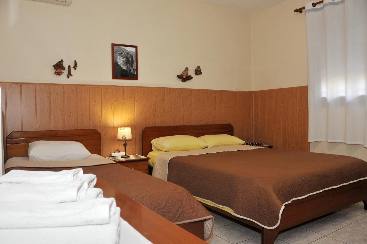 Guesthouse Bloutsos Rooms كاستراكيون المظهر الخارجي الصورة
