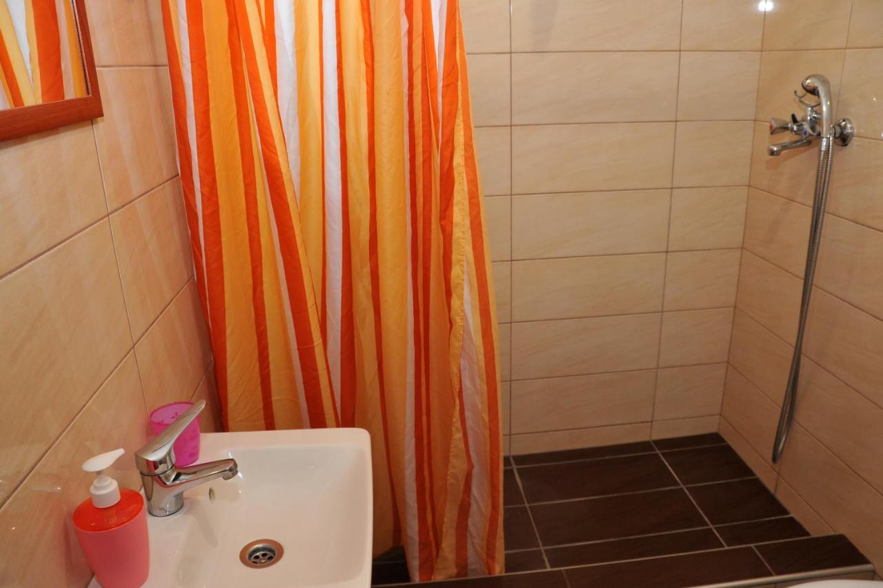 Guesthouse Bloutsos Rooms كاستراكيون المظهر الخارجي الصورة